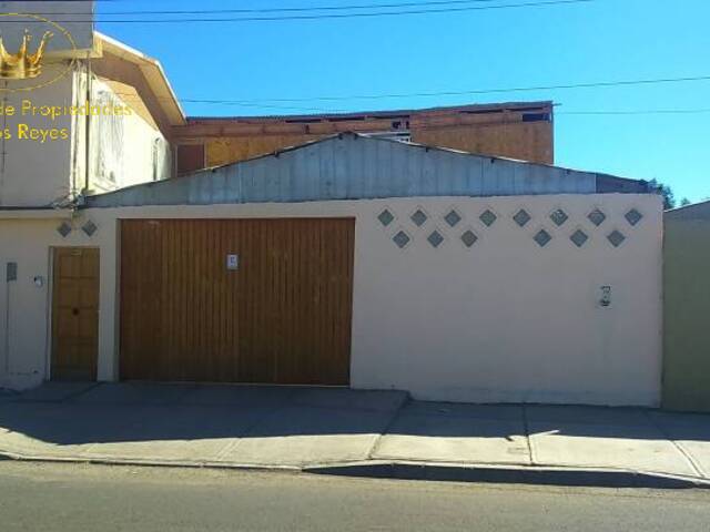 #102 - Casa para Venta en Calama - II