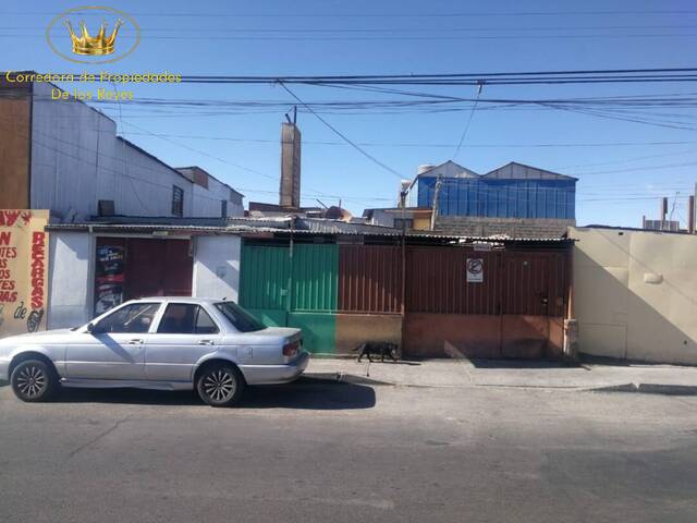 #694 - Casa para Venta en Calama - II