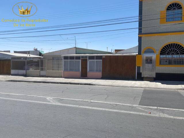 #822 - Casa para Venta en Calama - II