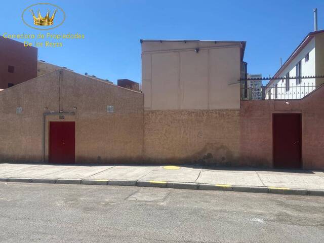 #850 - Casa para Venta en Calama - II