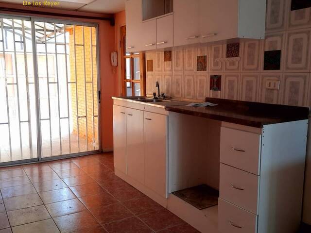 #852 - Casa para Venta en Calama - II