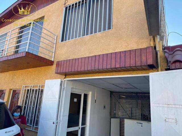 #1039 - Casa para Venta en Calama - II