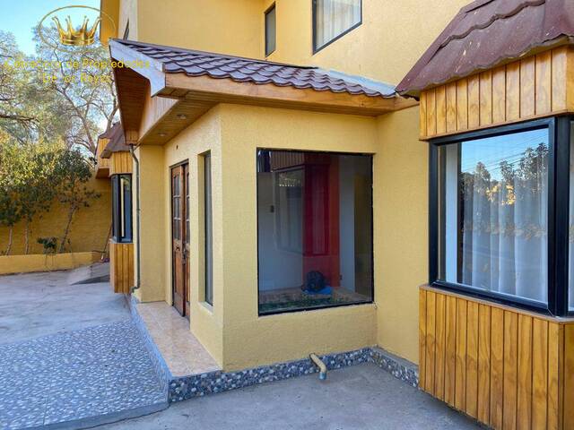 #1111 - Casa para Venta en Calama - II