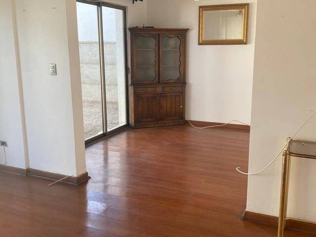 #1175 - Casa para Venta en Calama - II