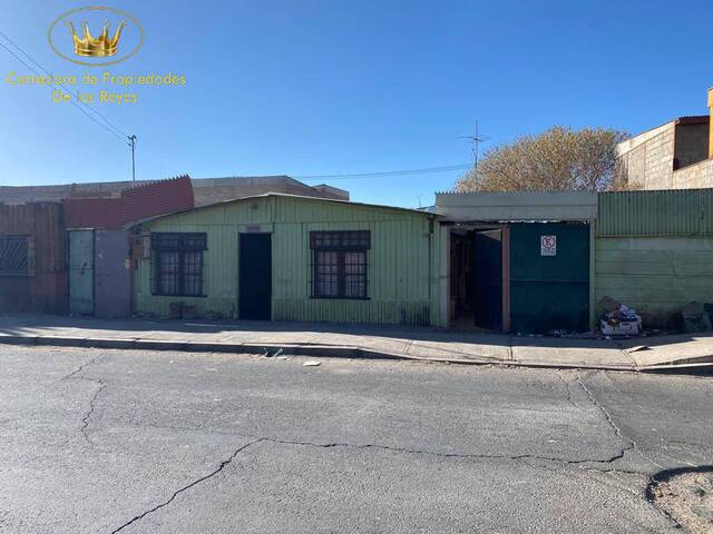 #1177 - Casa para Venta en Calama - II