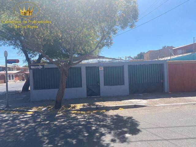 #1213 - Casa para Venta en Calama - II