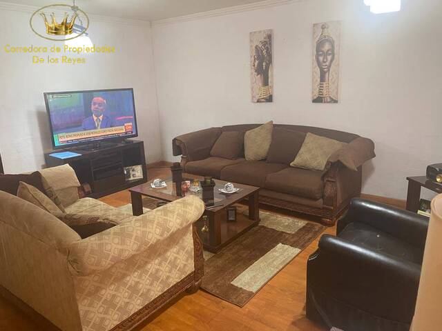 #1238 - Casa para Venta en Calama - II