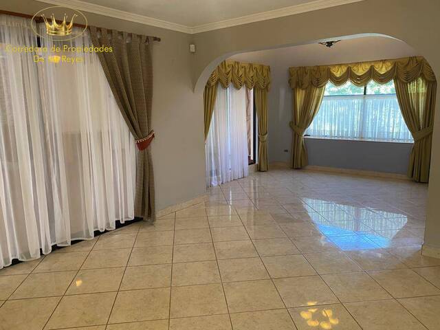 #1297 - Casa para Venta en Calama - II