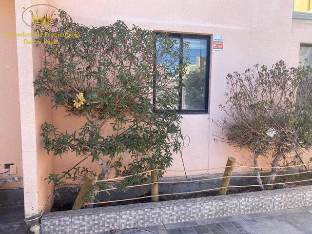 #979 - Casa para Venta en Calama - II