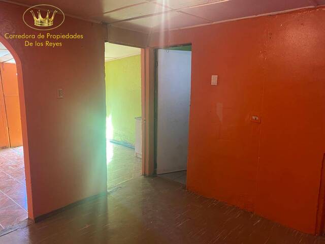 #1357 - Casa para Venta en Calama - II
