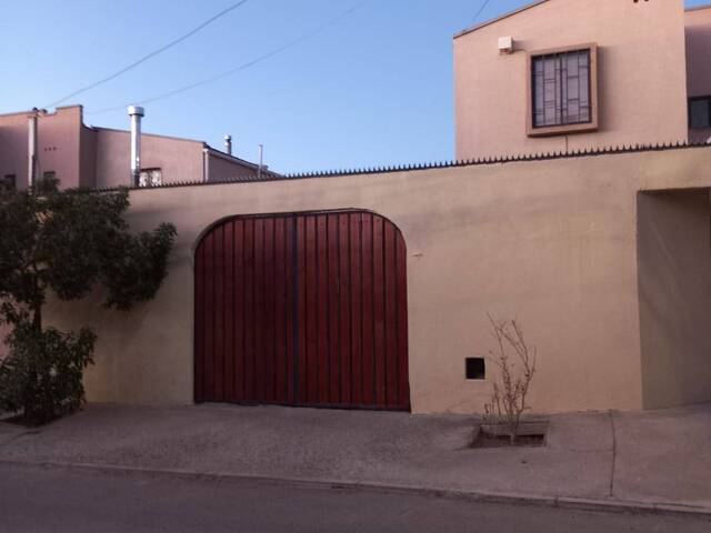 #1385 - Casa para Venta en Calama - II - 2