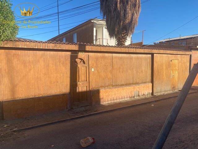 #1392 - Casa para Venta en Calama - II - 2