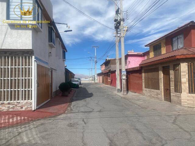 #1452 - Casa para Arriendo en Calama - II - 2