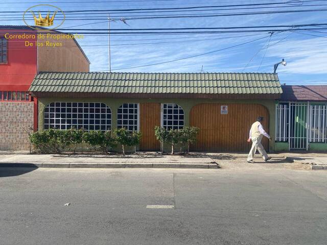 #1551 - Casa para Arriendo en Calama - II - 1