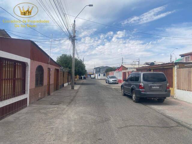 #1572 - Casa para Arriendo en Calama - II