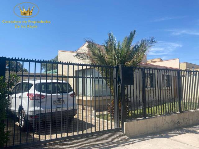 #1627 - Casa para Venta en Calama - II