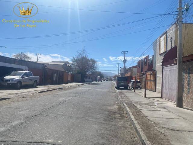 #1698 - Casa para Arriendo en Calama - II