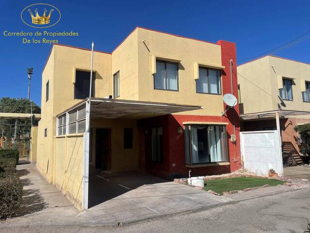 #1658 - Casa para Venta en Calama - II