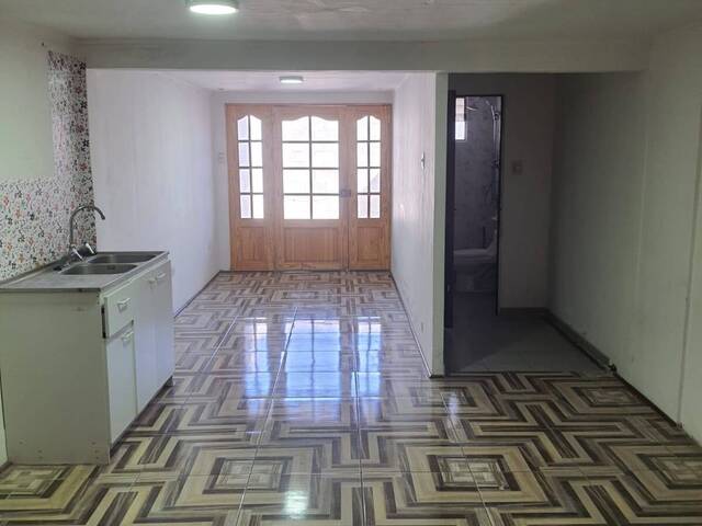 #1890 - Casa para Arriendo en Calama - II - 2