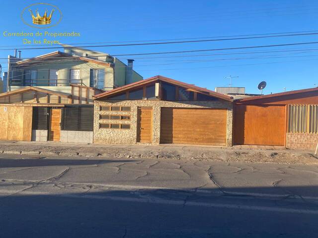 #1915 - Casa para Venta en Calama - II - 1