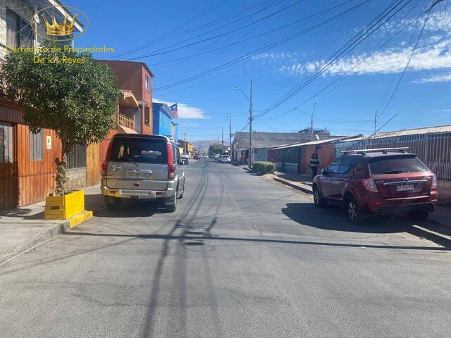#1957 - Casa para Venta en Calama - II - 2