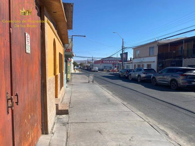 #1987 - Casa para Venta en Calama - II - 2