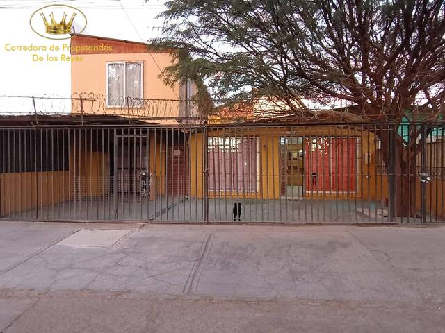 #2040 - Casa para Venta en Calama - II - 1