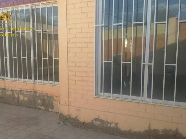 #127 - Casa para Venta en Calama - II